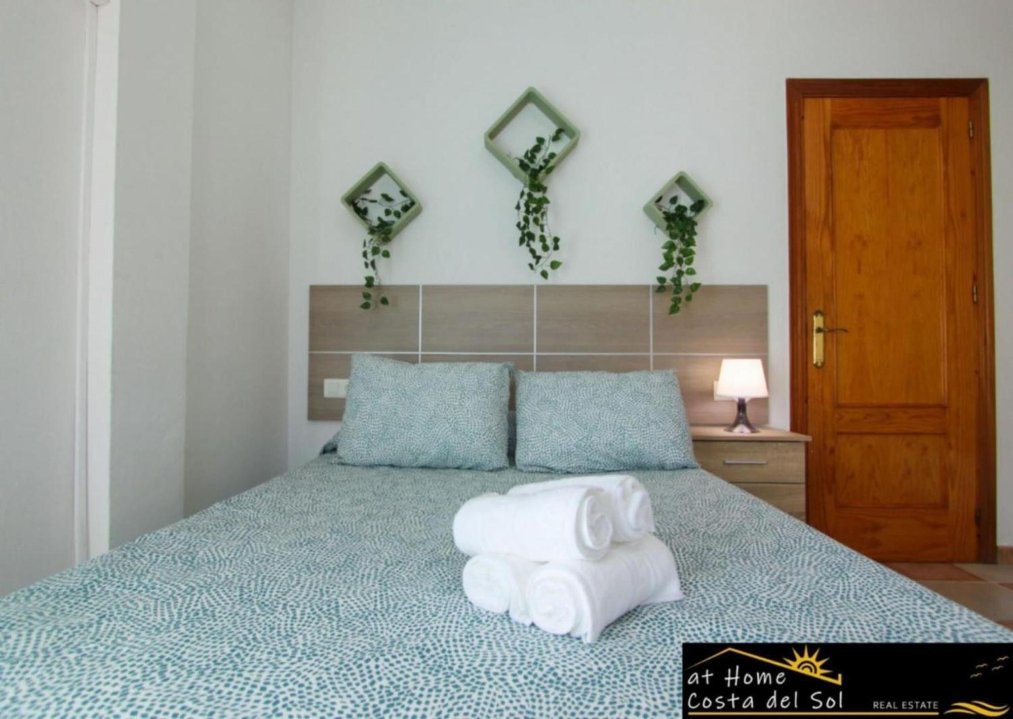Apartamento En El Centro De Nerja By At Home Costa Del Sol Exterior foto